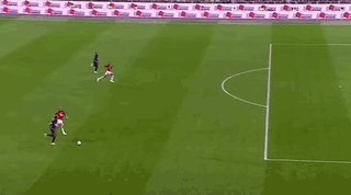 1713929451555001945.gif